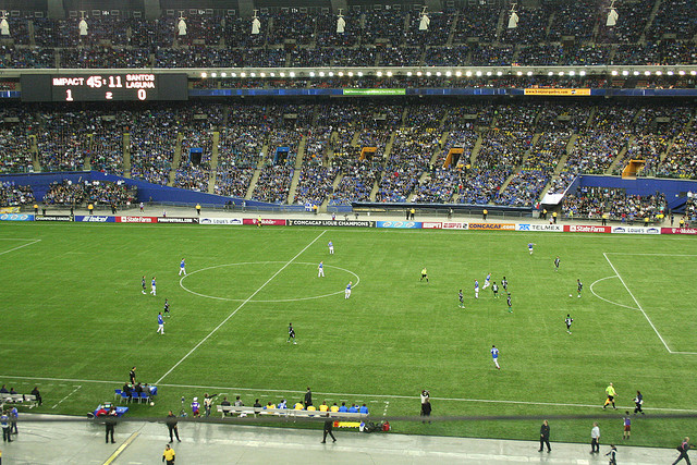 Olympic Stadium was packed for the CCL quarter-final in 2009; could Toronto do the same? PHOTO: STEVEN SANDOR, THE11.CA FILE